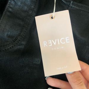 Revice denim Venus crops in Manhattan wash